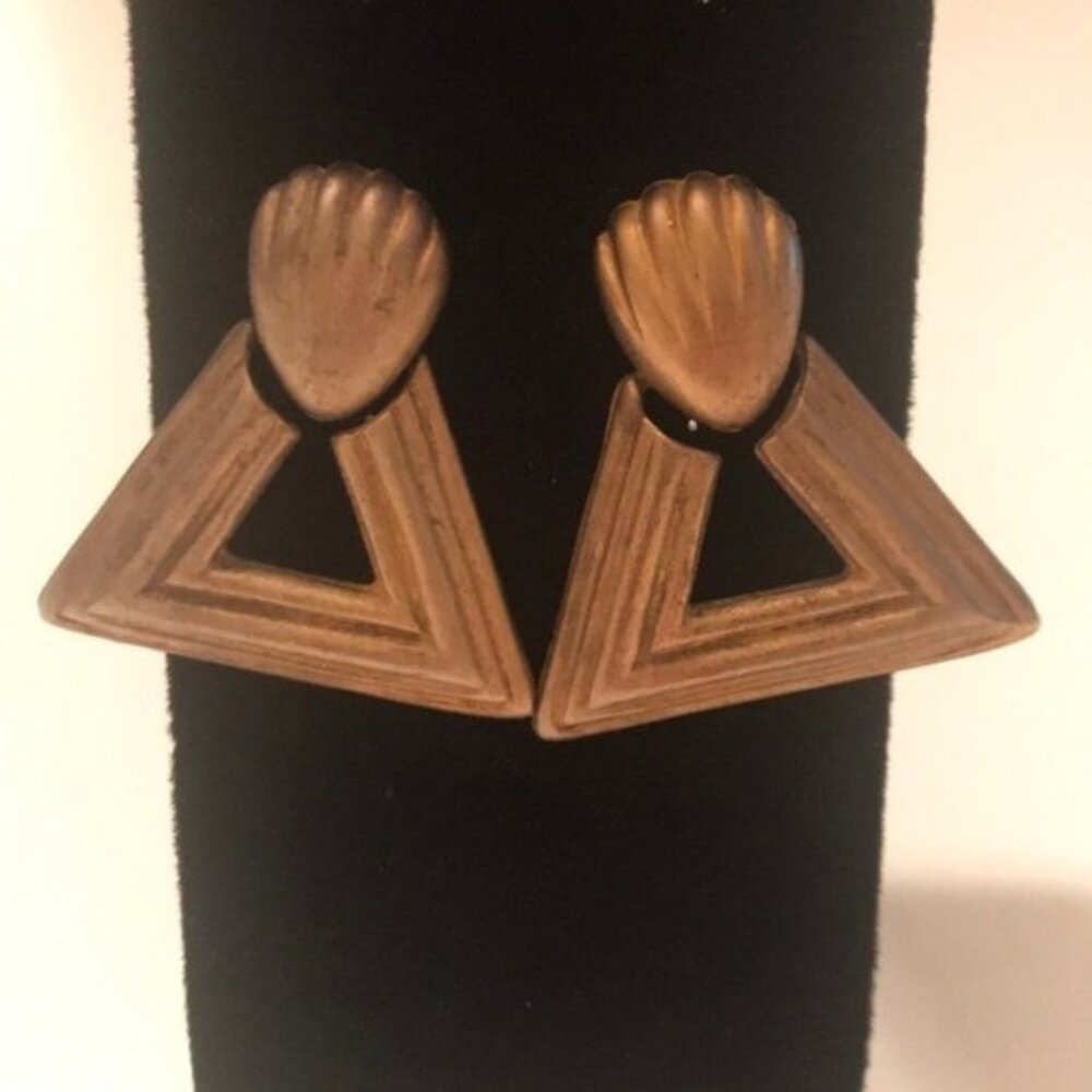 ✨💛 Vintage Gold-Tone Triangle Drop Earrings | Textured Geometric Design | 1.5”
